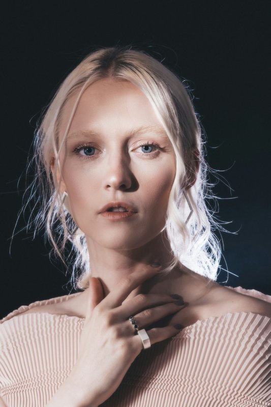 Iwona E.